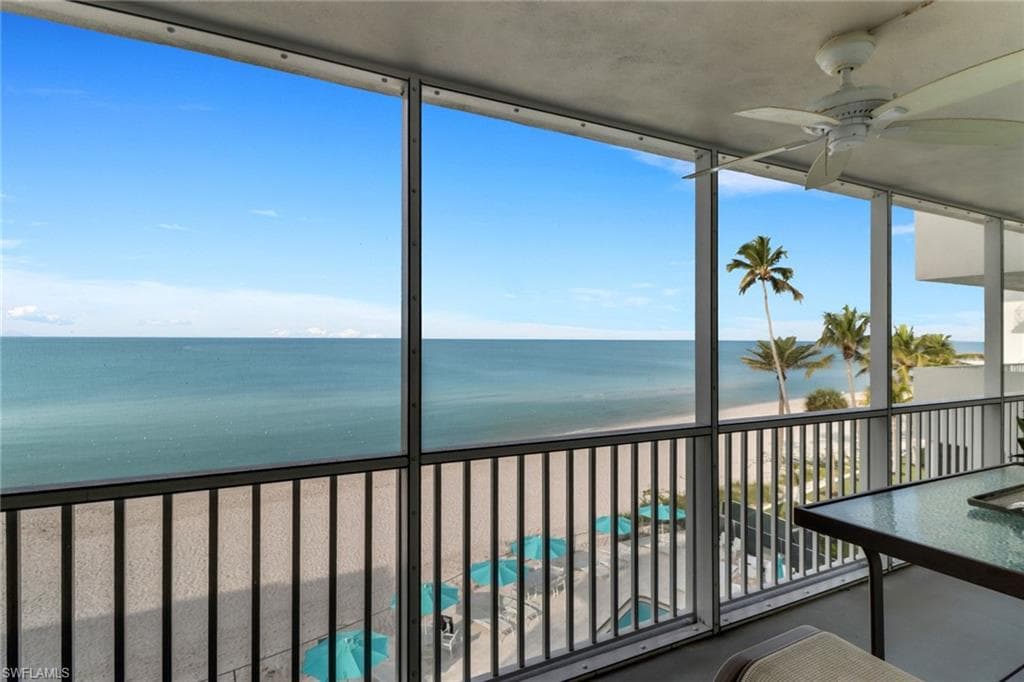 1977 Gulf Shore Blvd N 503, Naples, FL 34102-23