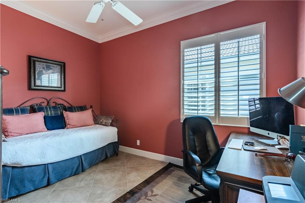 16144 Parque Ln, Naples, FL 34110-27