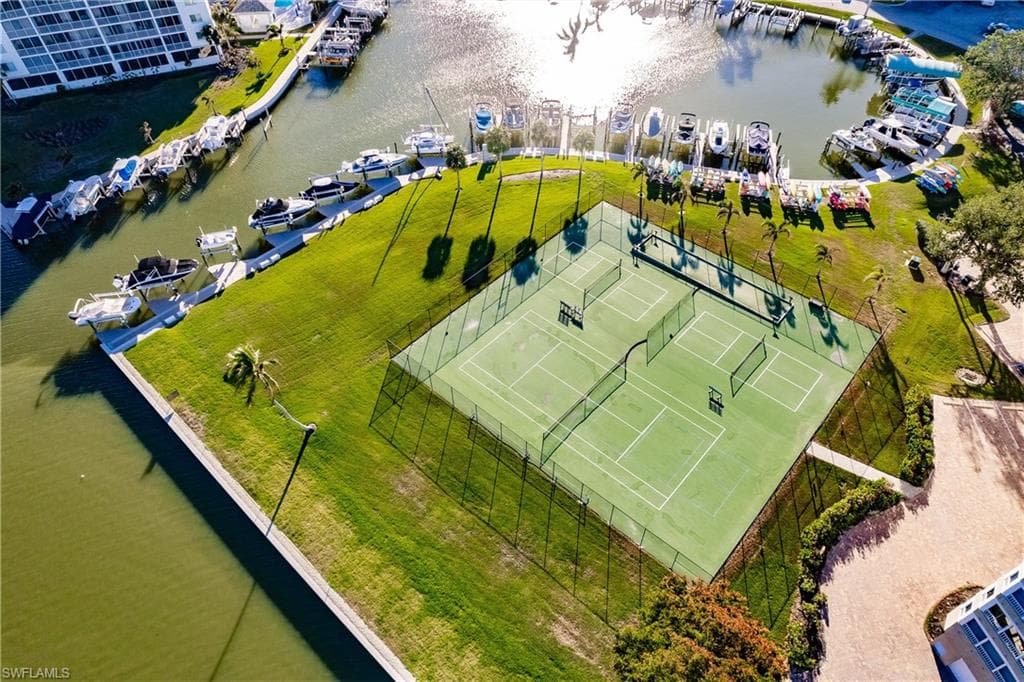 17 Bluebill Ave 1005, Naples, FL 34108-31