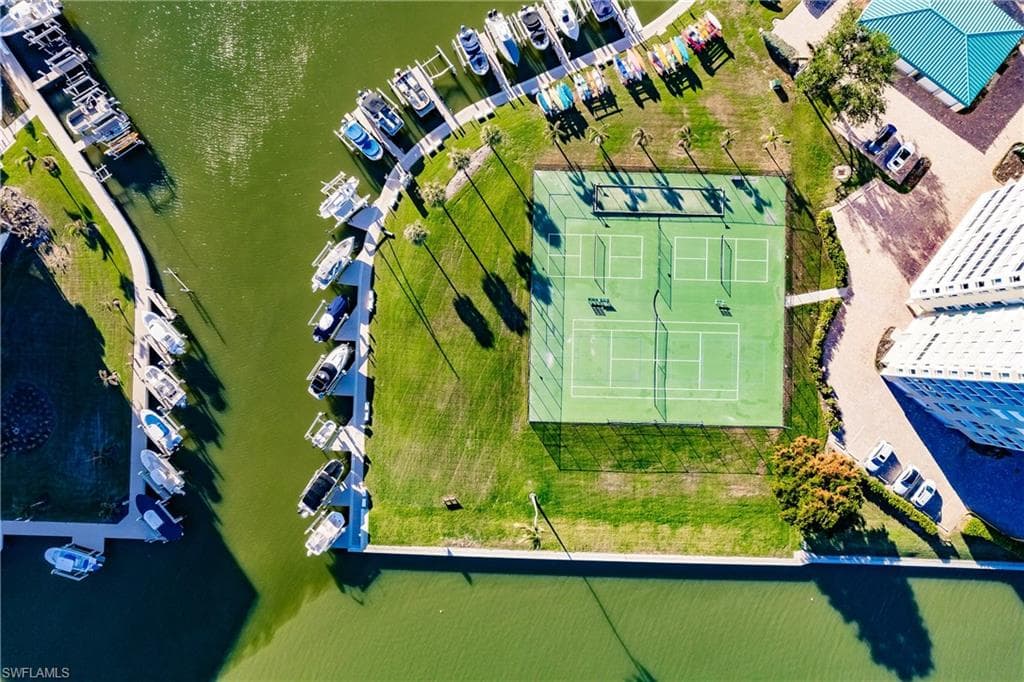 17 Bluebill Ave 1005, Naples, FL 34108-32