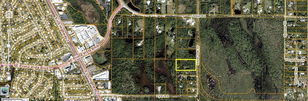 7635 Silver Oak Dr, Port St. Lucie, FL 34952-1