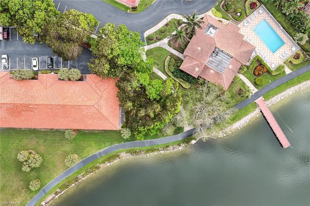 505 Mardel Dr 112, Naples, FL 34104-25