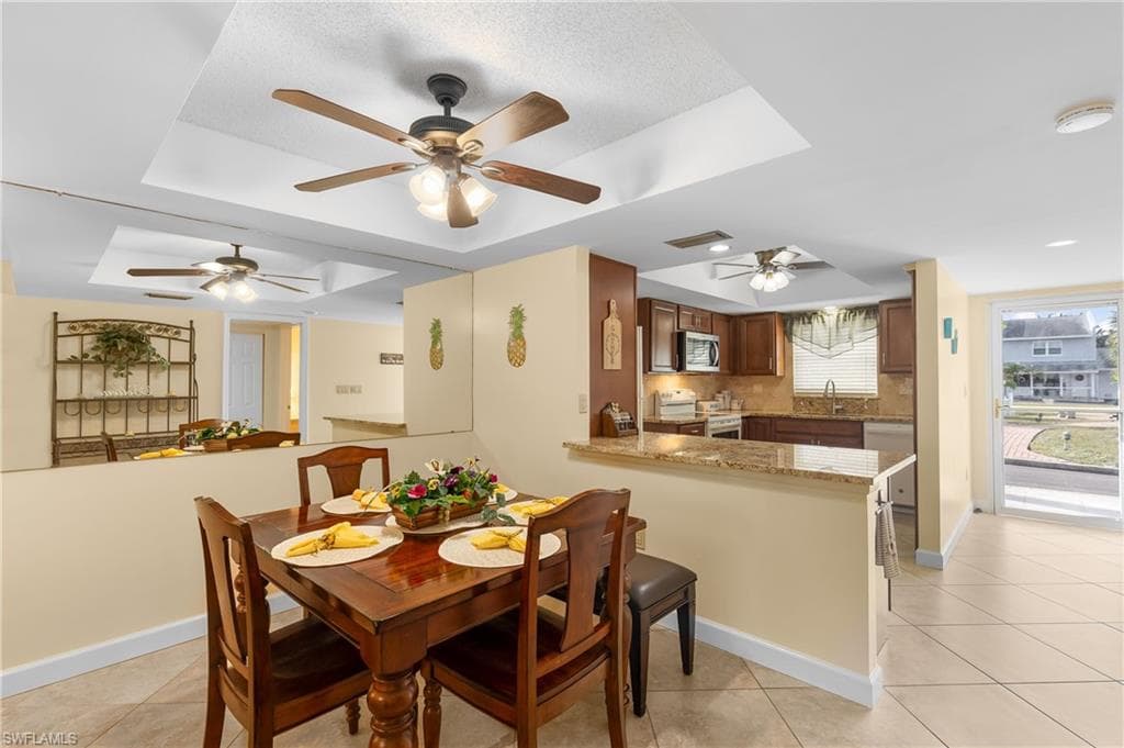 34 Watercolor Way 34, Naples, FL 34113-11