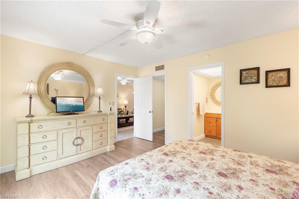 34 Watercolor Way 34, Naples, FL 34113-17