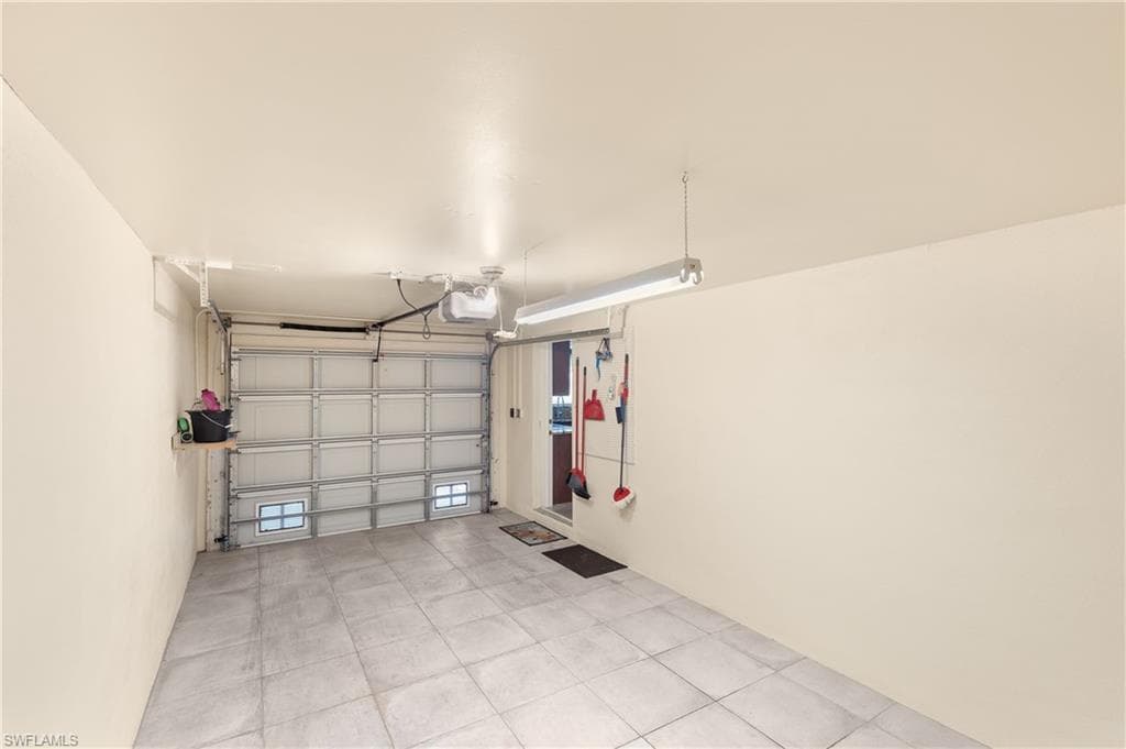 34 Watercolor Way 34, Naples, FL 34113-25