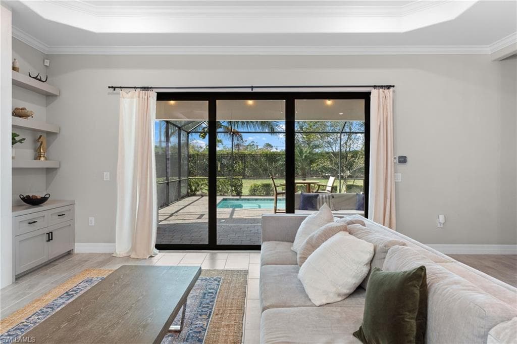 1811 Mustique St, Naples, FL 34120-14