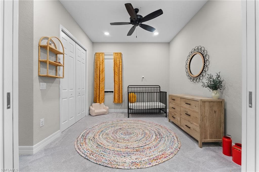 1811 Mustique St, Naples, FL 34120-32