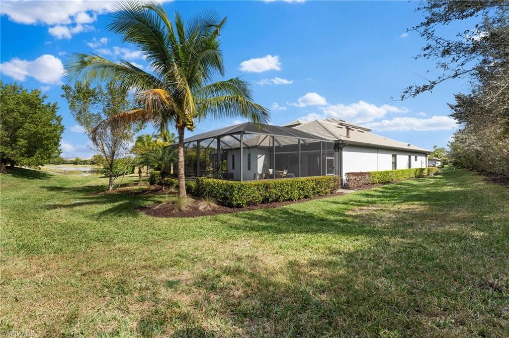 1811 Mustique St, Naples, FL 34120-38