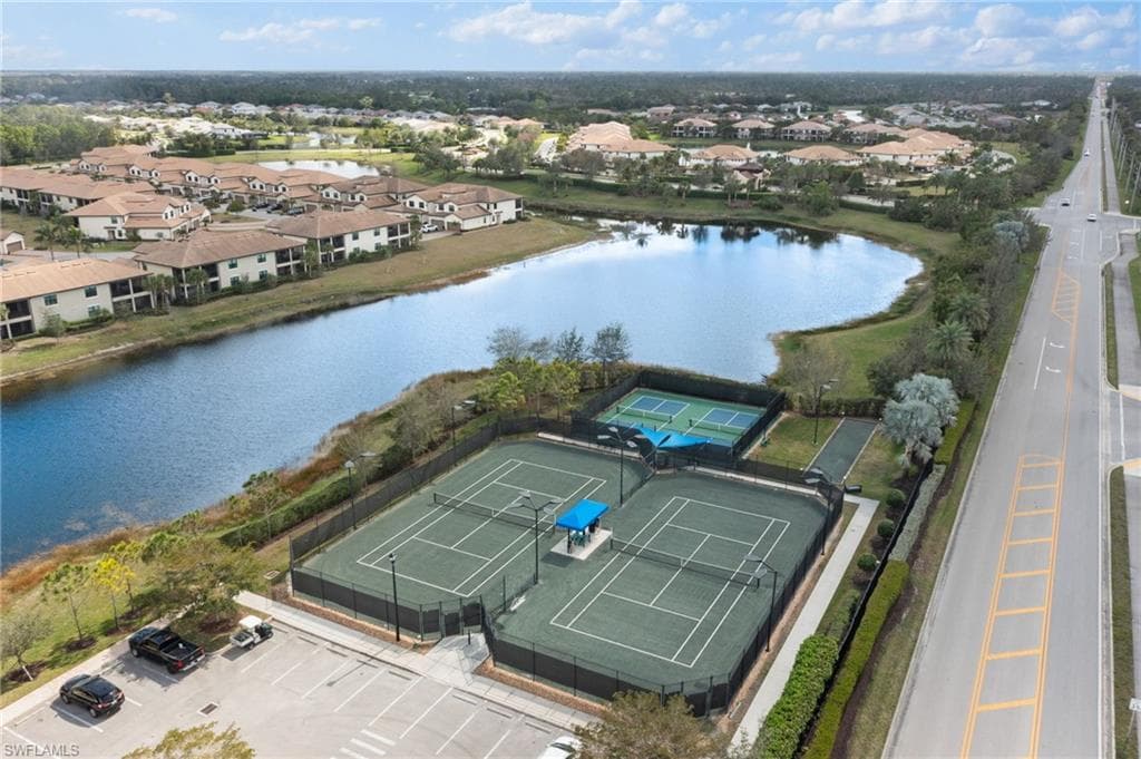 1811 Mustique St, Naples, FL 34120-47