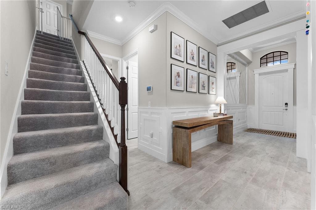1811 Mustique St, Naples, FL 34120-6