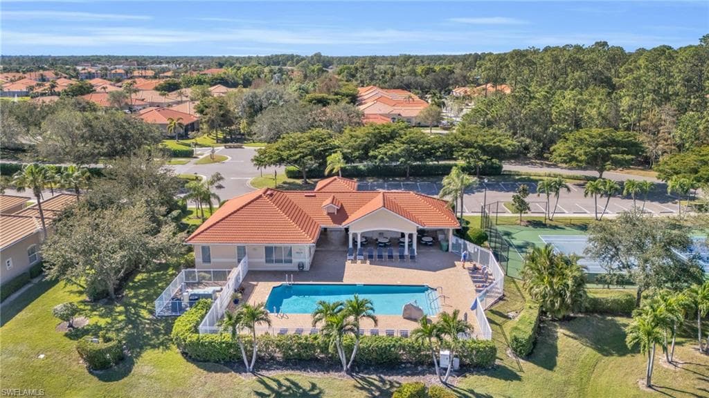 7835 Regal Heron Cir 306, Naples, FL 34104-28