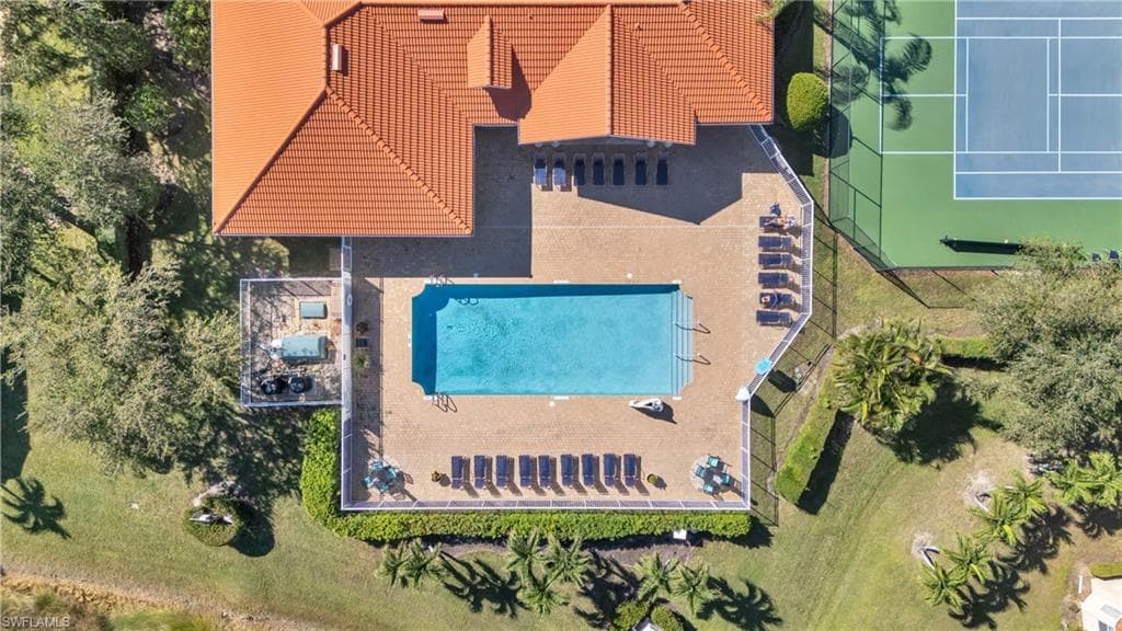 7835 Regal Heron Cir 306, Naples, FL 34104-29