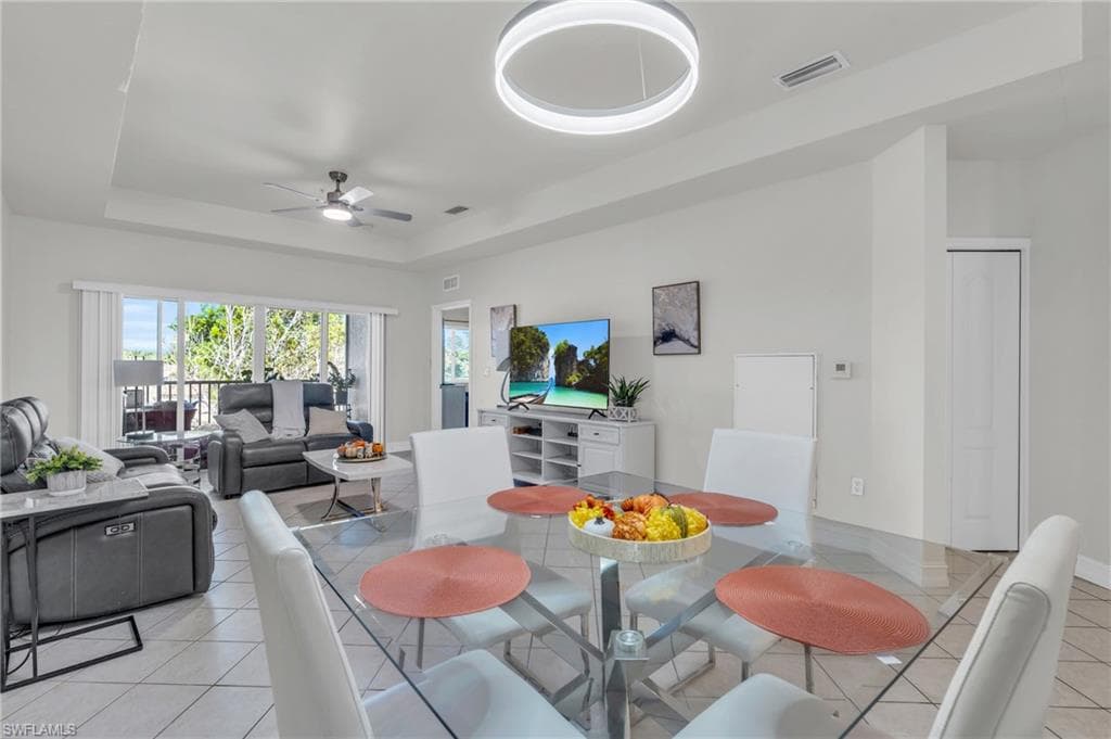 7835 Regal Heron Cir 306, Naples, FL 34104-7
