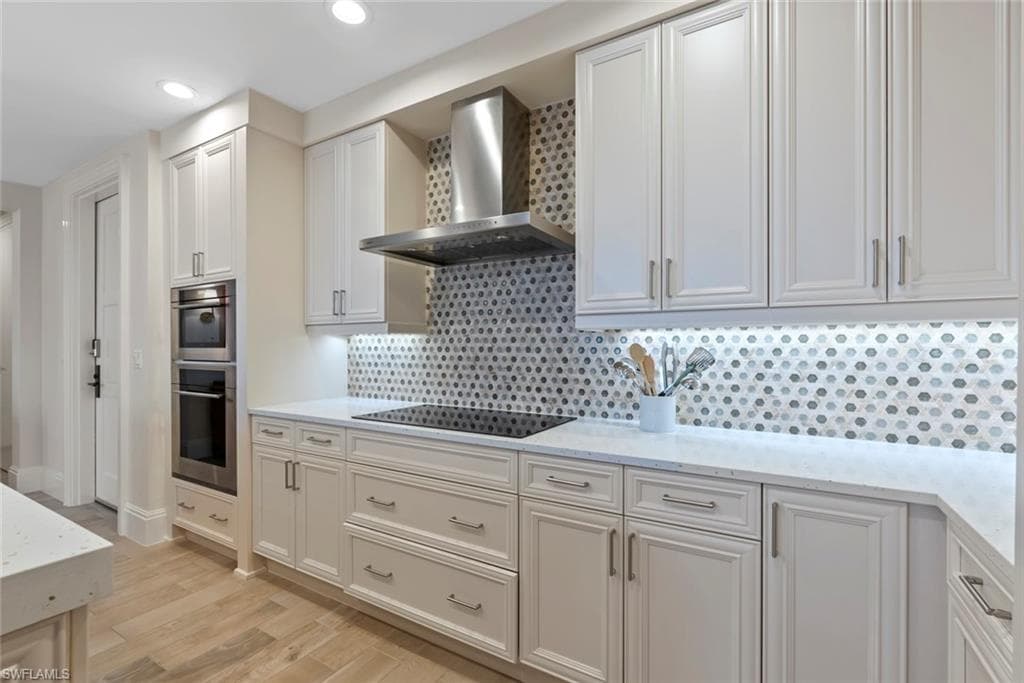 1035 3rd Ave S 317, Naples, FL 34102-13