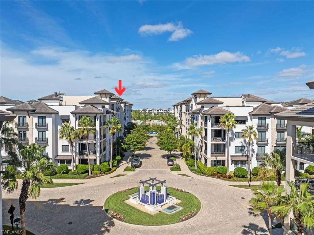1035 3rd Ave S 317, Naples, FL 34102-39