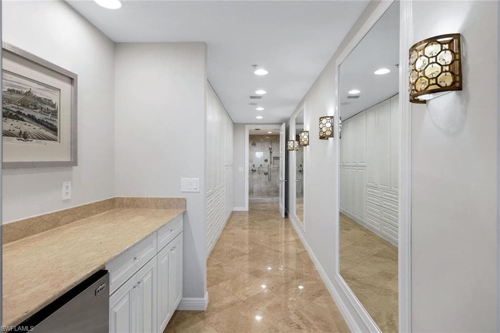 265 Indies Way 403, Naples, FL 34110-17