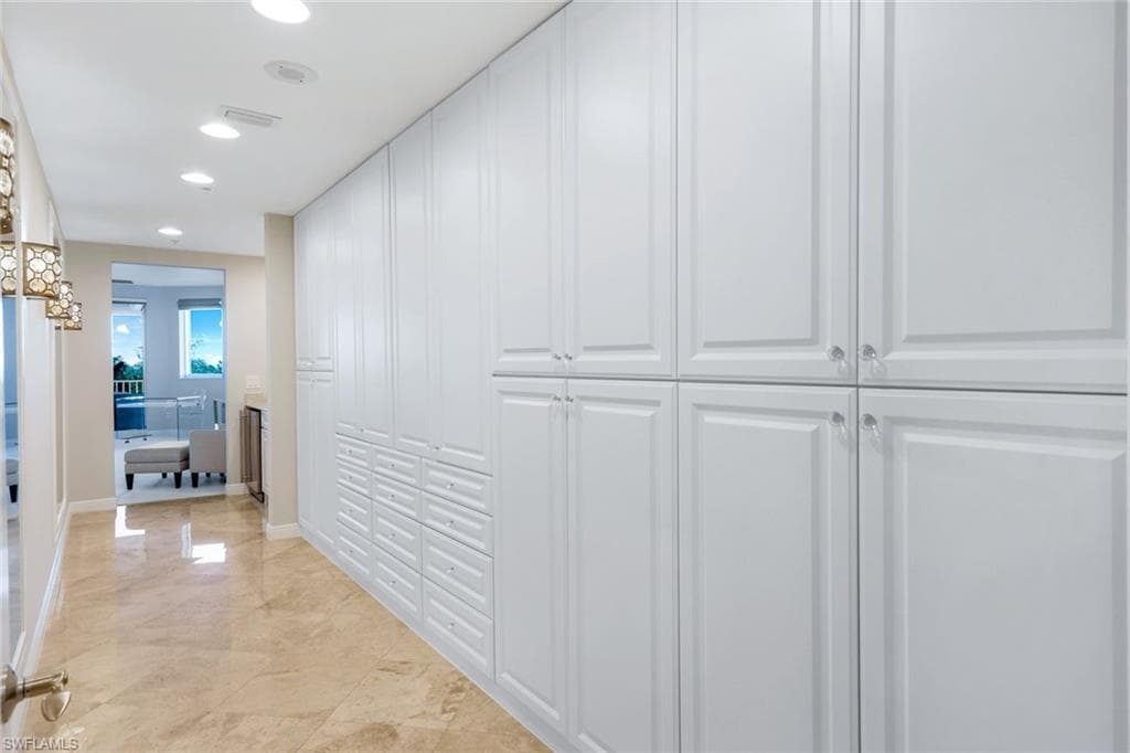 265 Indies Way 403, Naples, FL 34110-18