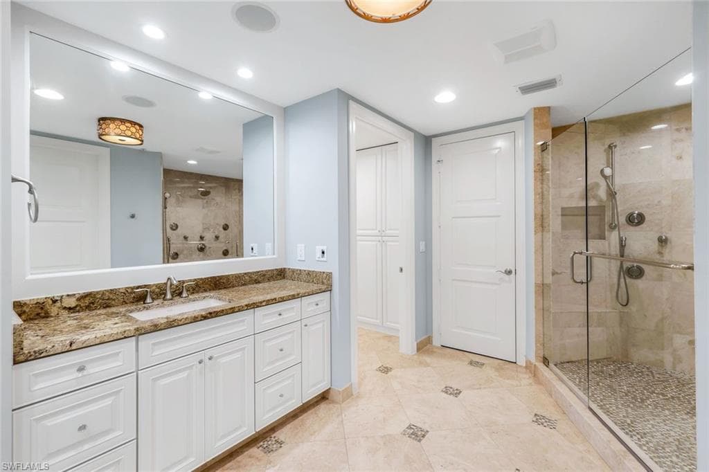 265 Indies Way 403, Naples, FL 34110-20