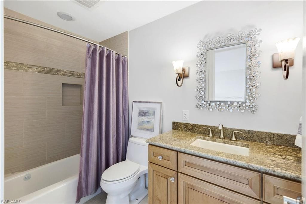 265 Indies Way 403, Naples, FL 34110-22