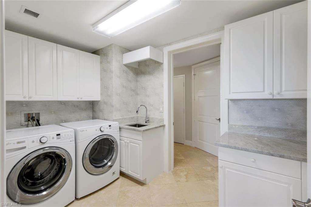 265 Indies Way 403, Naples, FL 34110-27