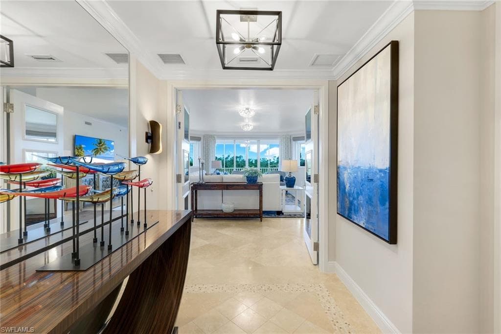 265 Indies Way 403, Naples, FL 34110-3