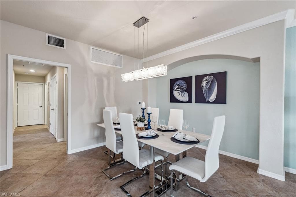 3165 Aviamar Cir 102, Naples, FL 34114-13