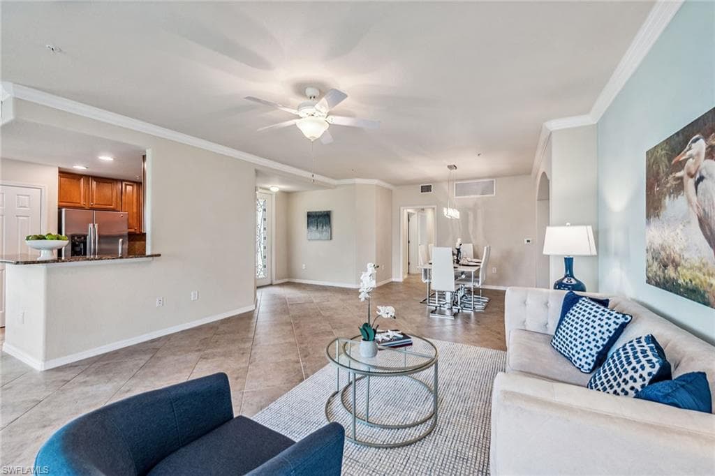 3165 Aviamar Cir 102, Naples, FL 34114-6