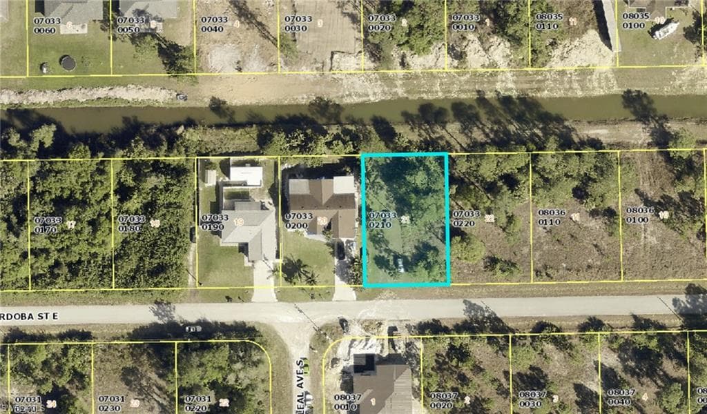 1227 Cordoba St E, Lehigh Acres, FL 33974-1