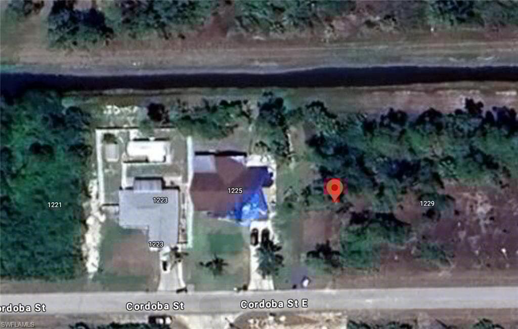 1227 Cordoba St E, Lehigh Acres, FL 33974-4