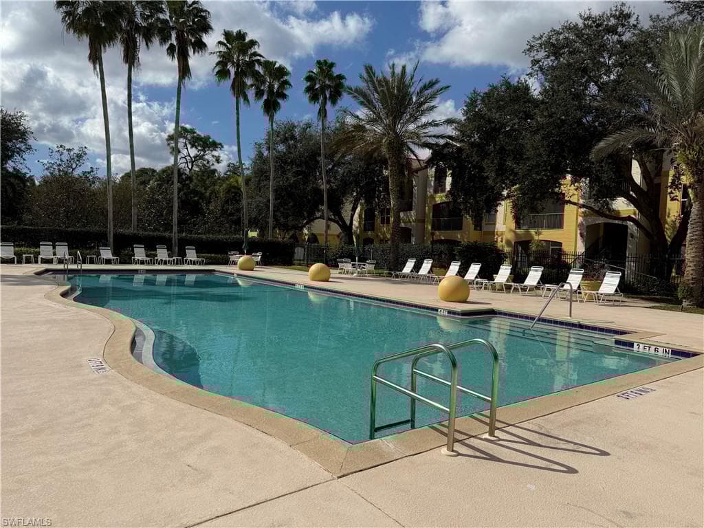11510 Villa Grand 407, Fort Myers, FL 33913-8090-17