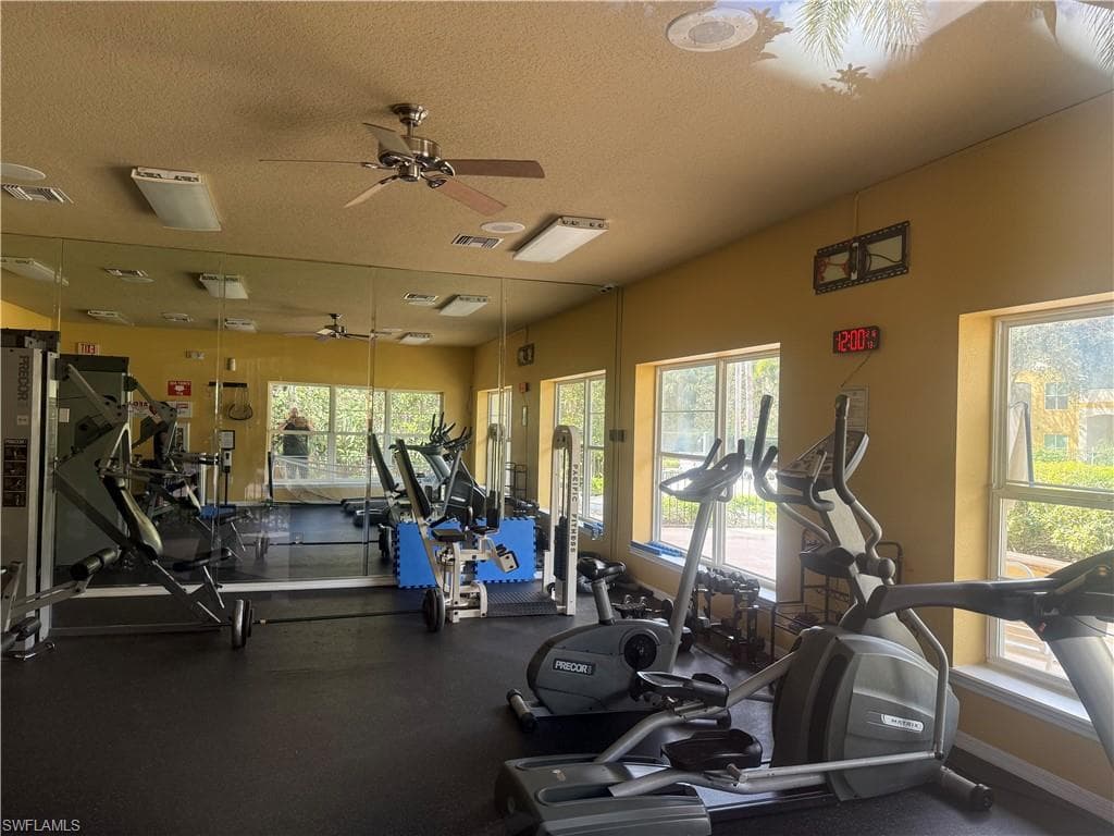 11510 Villa Grand 407, Fort Myers, FL 33913-8090-18