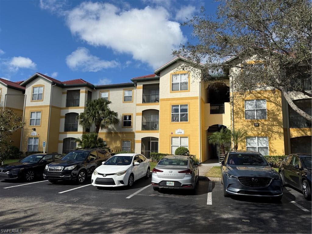 11510 Villa Grand 407, Fort Myers, FL 33913-8090-1
