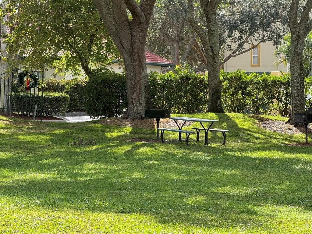 11510 Villa Grand 407, Fort Myers, FL 33913-8090-19