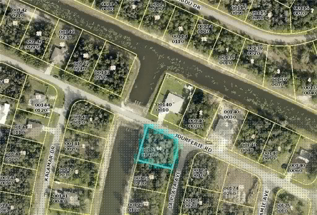 710 La Plata Ave, Lehigh Acres, FL 33974-1