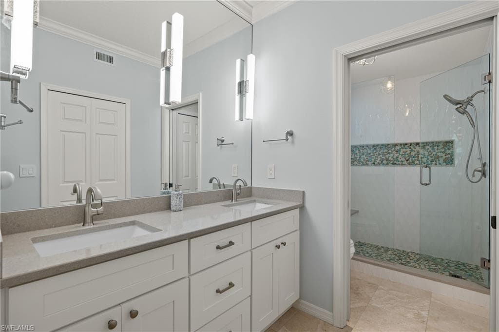 7087 Barrington Cir 102, Naples, FL 34108-9