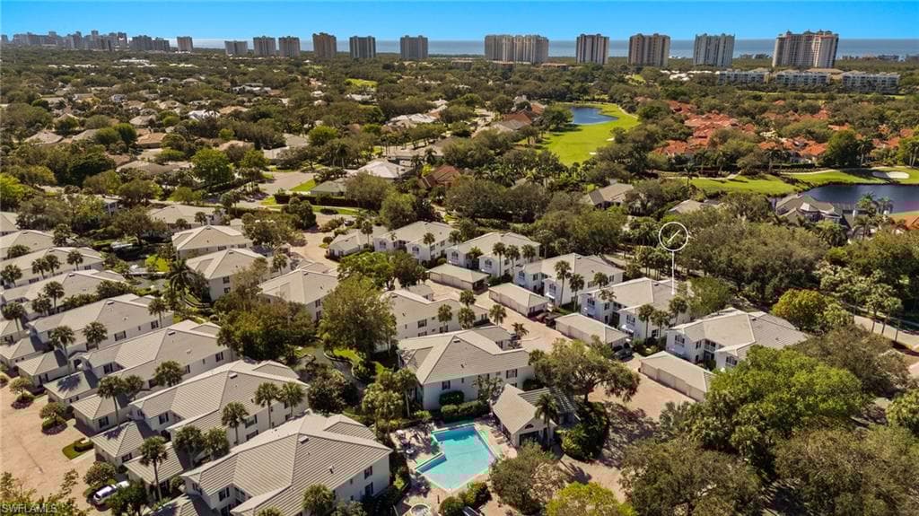 7087 Barrington Cir 102, Naples, FL 34108-17
