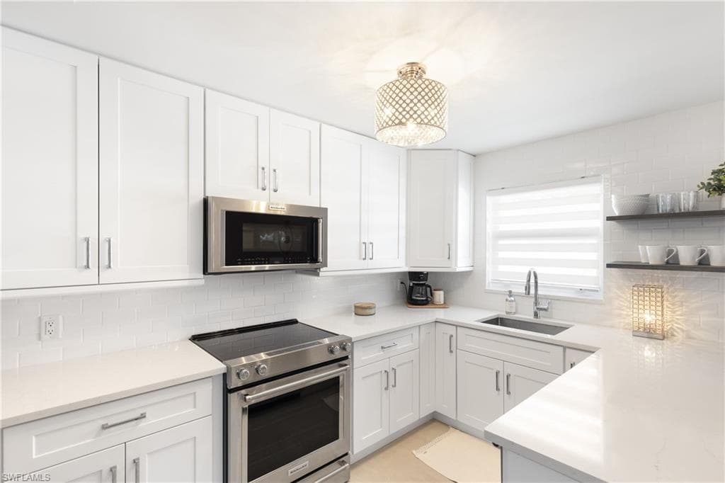 260 Lanchester Ct 36, Naples, FL 34112-15