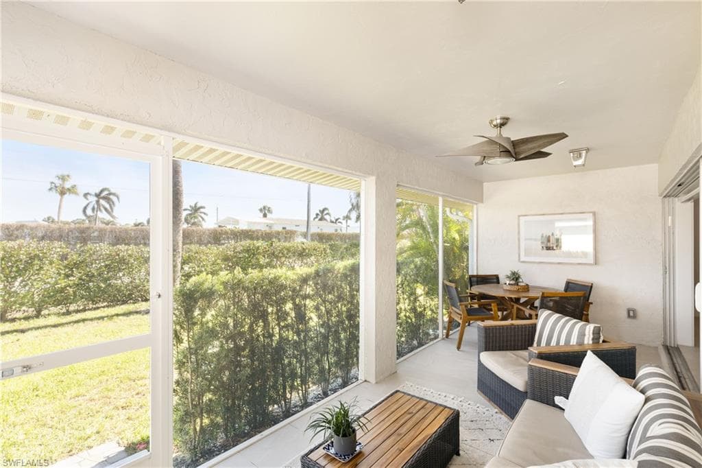 260 Lanchester Ct 36, Naples, FL 34112-26
