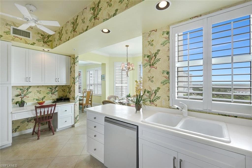 325 Dunes Blvd 1007, Naples, FL 34110-12
