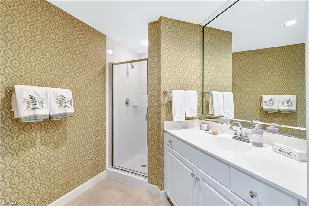 325 Dunes Blvd 1007, Naples, FL 34110-22