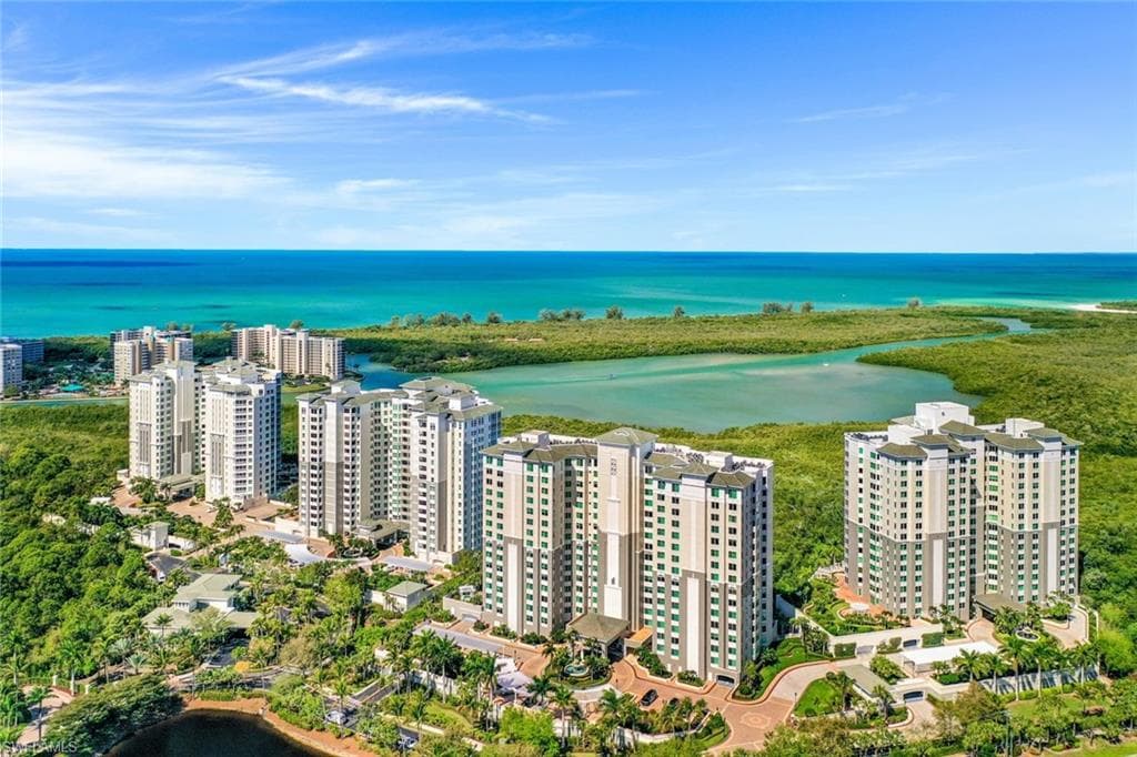 325 Dunes Blvd 1007, Naples, FL 34110-27