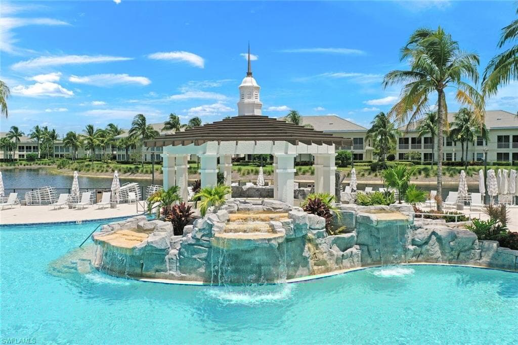 325 Dunes Blvd 1007, Naples, FL 34110-28