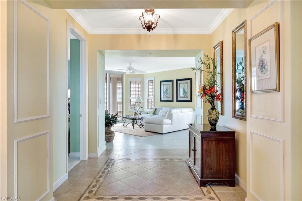 325 Dunes Blvd 1007, Naples, FL 34110-4