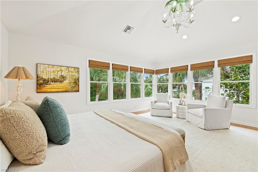 61 12th Ave S, Naples, FL 34102-21