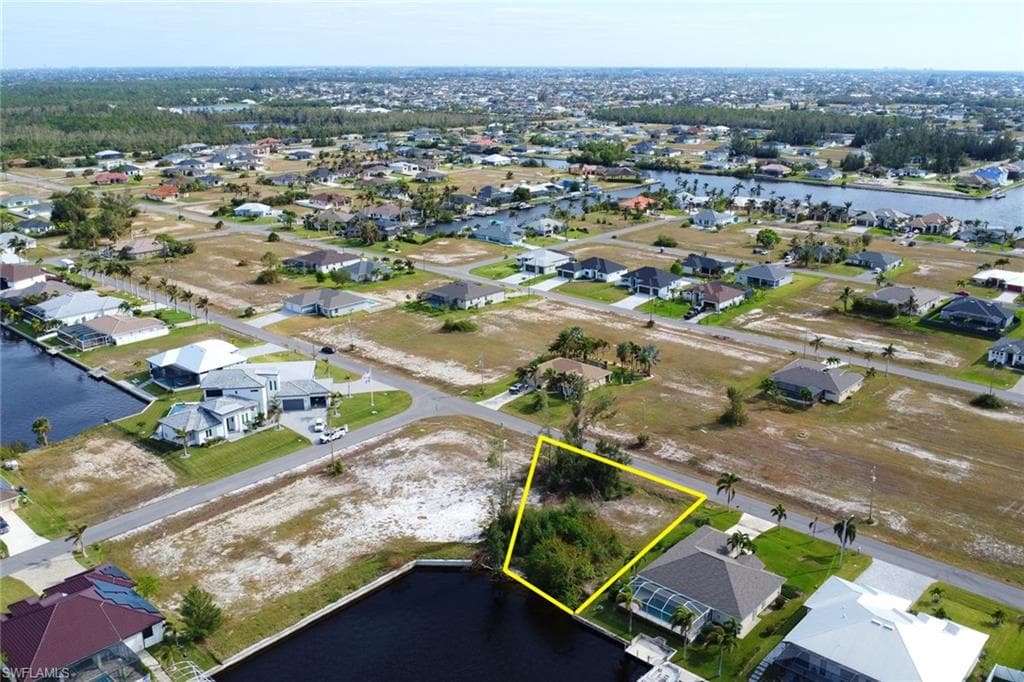 4323 28th St, Cape Coral, FL 33993-12