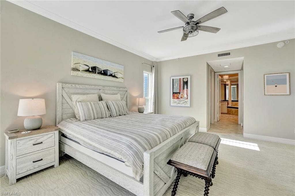 295 Grande Way 306, Naples, FL 34110-23