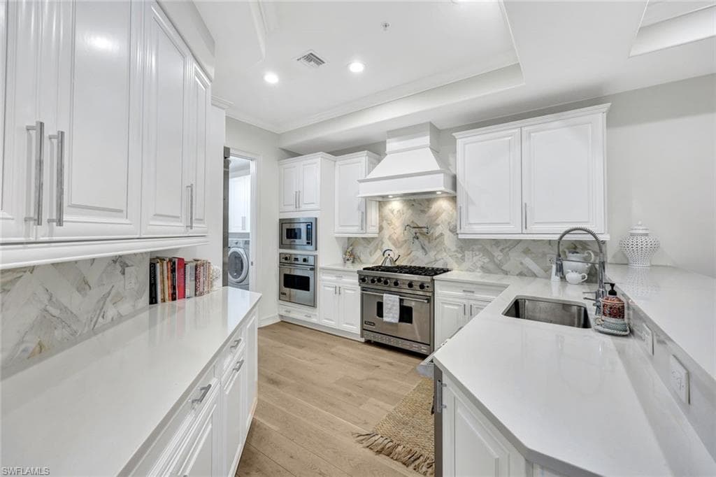 4819 Boulevard Ct 103, Naples, FL 34103-9
