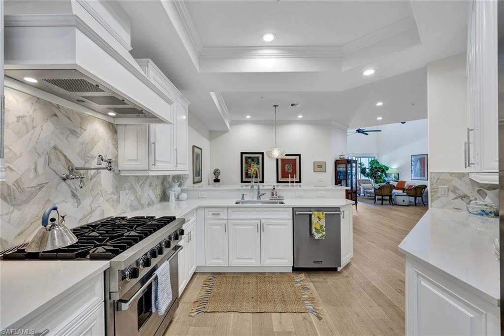 4819 Boulevard Ct 103, Naples, FL 34103-11