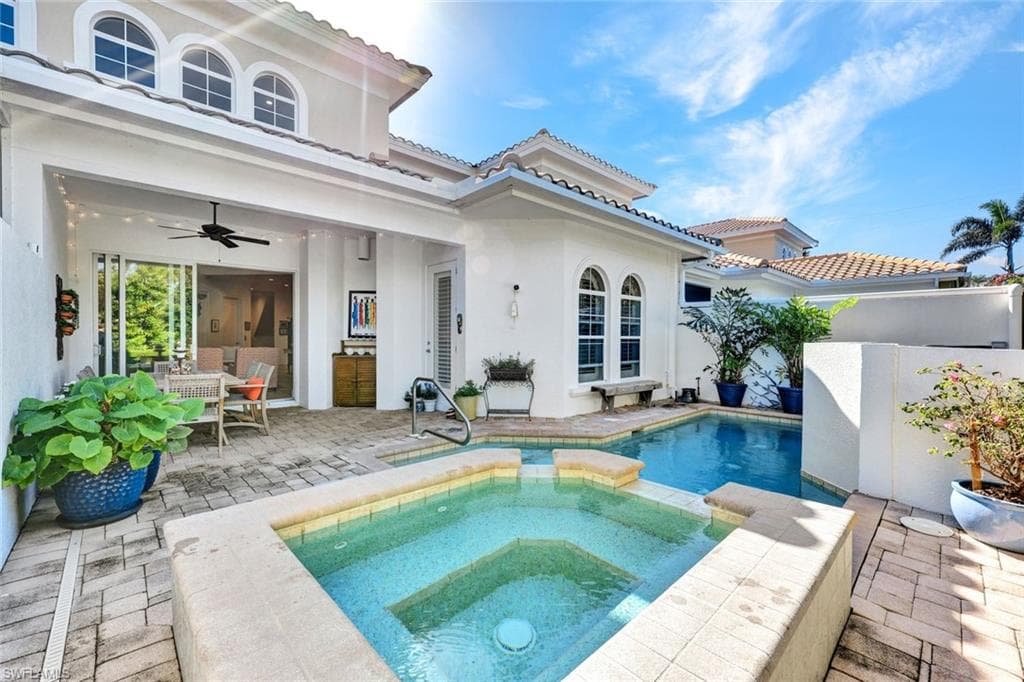 4819 Boulevard Ct 103, Naples, FL 34103-34