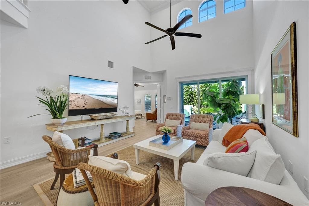 4819 Boulevard Ct 103, Naples, FL 34103-6